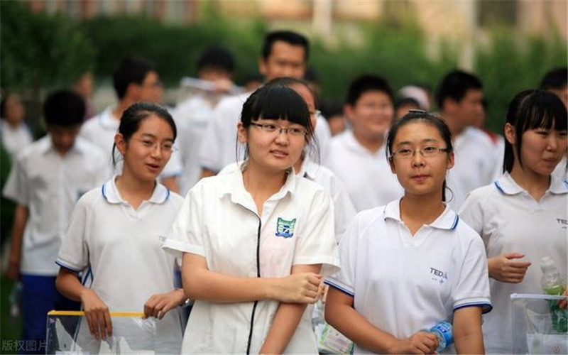 孩子学习差，选择中专技校会比较好吗？