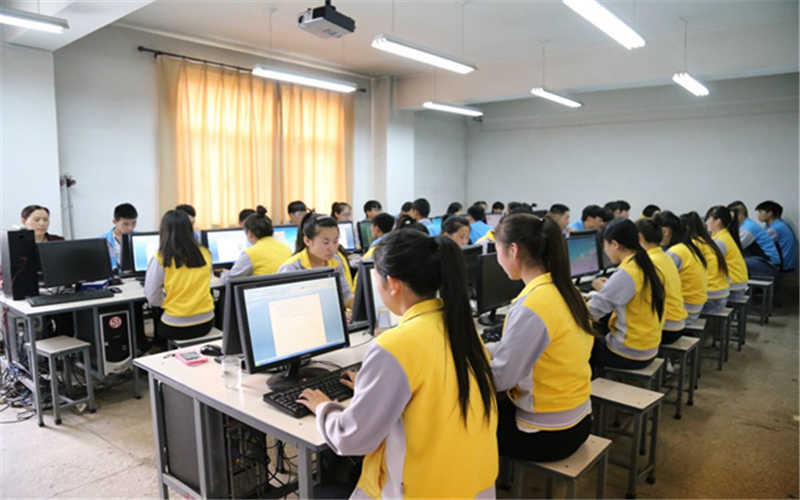 中职什么专业好就业？