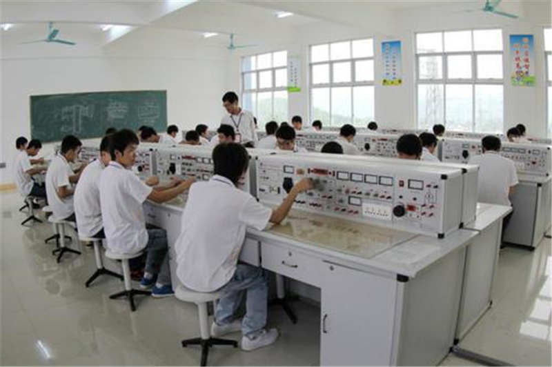 整改中职院校，查清中职学校的办学资格