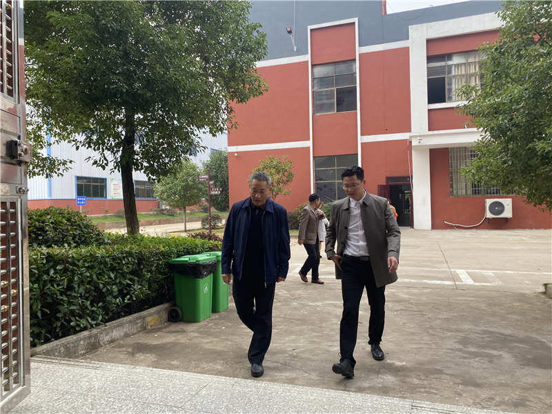 吉安市人社局李副局长莅临我校检查指导