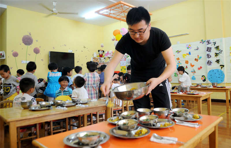 报读幼儿教育专业的男生为什么这么少？